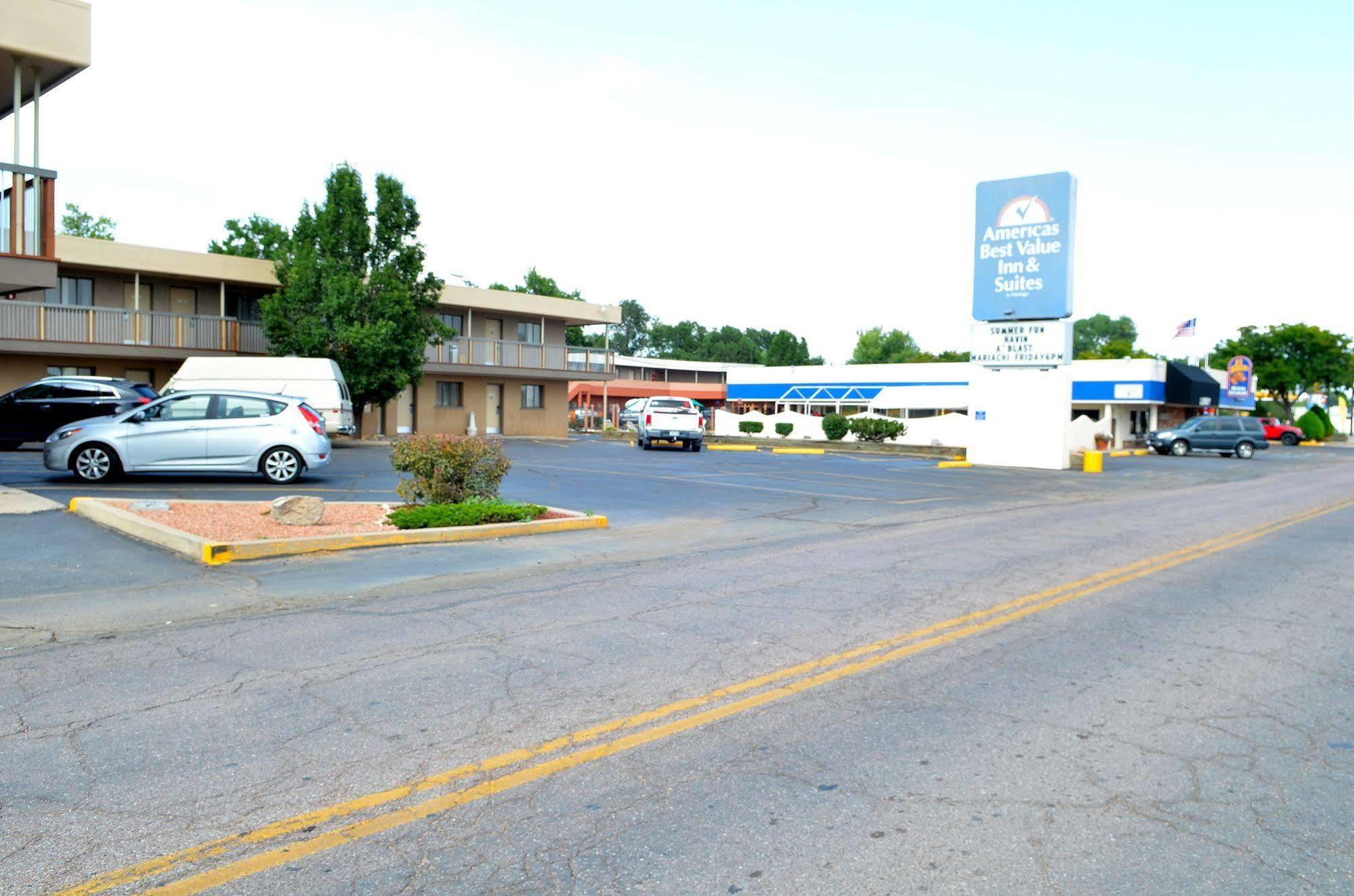 Hotel 6-canon City, Co 719-458-1216 Canon City